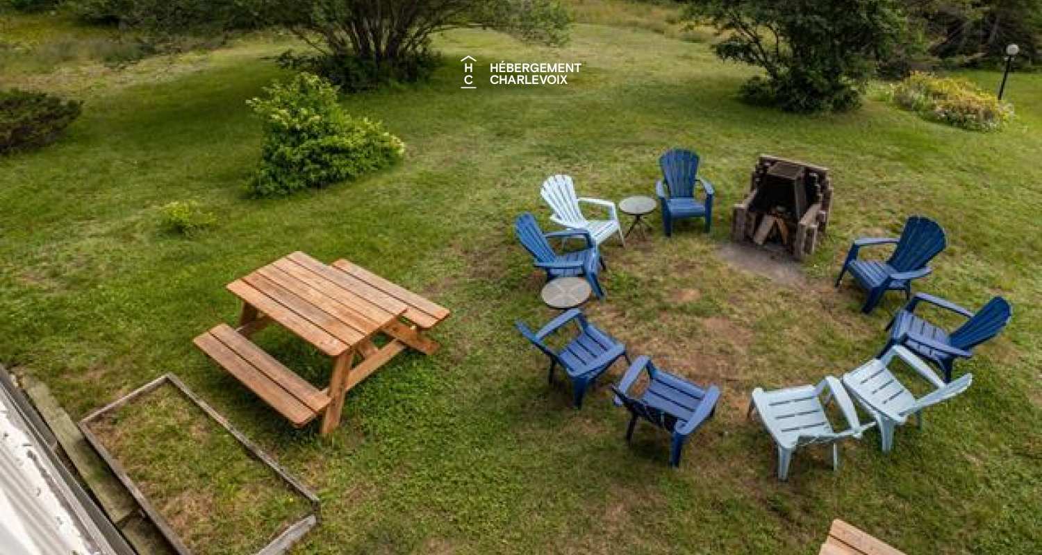 ATM-279 - Inviting Villa with breathaking views: Perfect for gatherings and exploring beautiful Charlevoix!